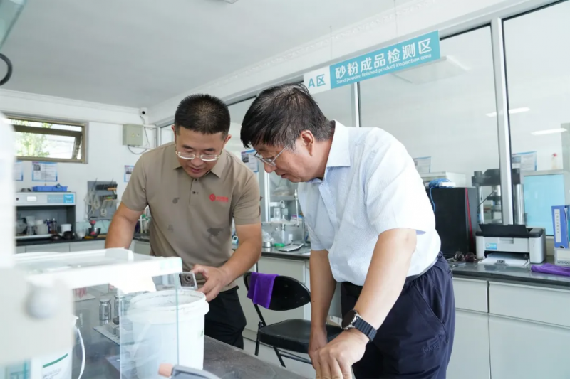 学院开展“坚守军人本色 牢记育人使命”八一建军节校企共建活动