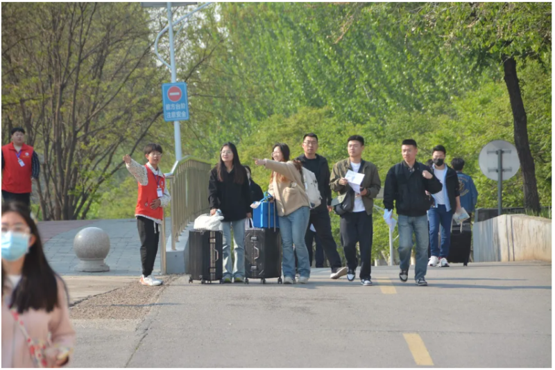 学院圆满完成我市2025年事业单位公开招聘工作人员笔试组织工作