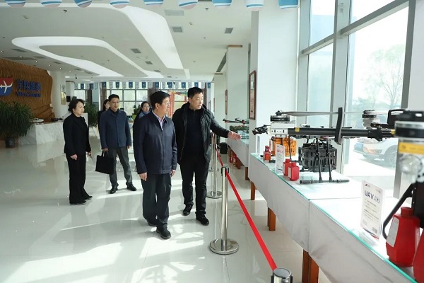 “访企拓岗”促就业 | 党委书记冯印涛率队赴宇翔盛泰航空科技公司考察调研